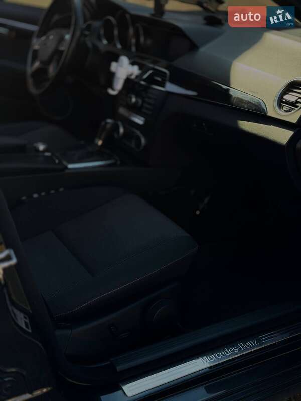 Универсал Mercedes-Benz C-Class 2014 в Виноградове