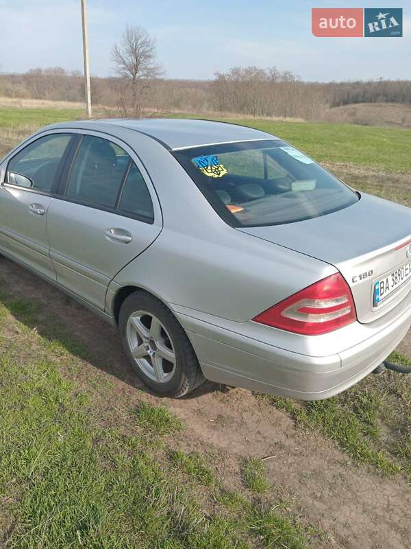 Седан Mercedes-Benz C-Class 2002 в Кропивницькому