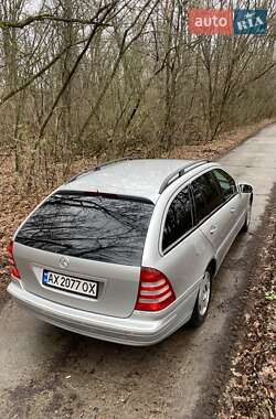 Универсал Mercedes-Benz C-Class 2001 в 