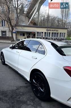 Седан Mercedes-Benz C-Class 2017 в 