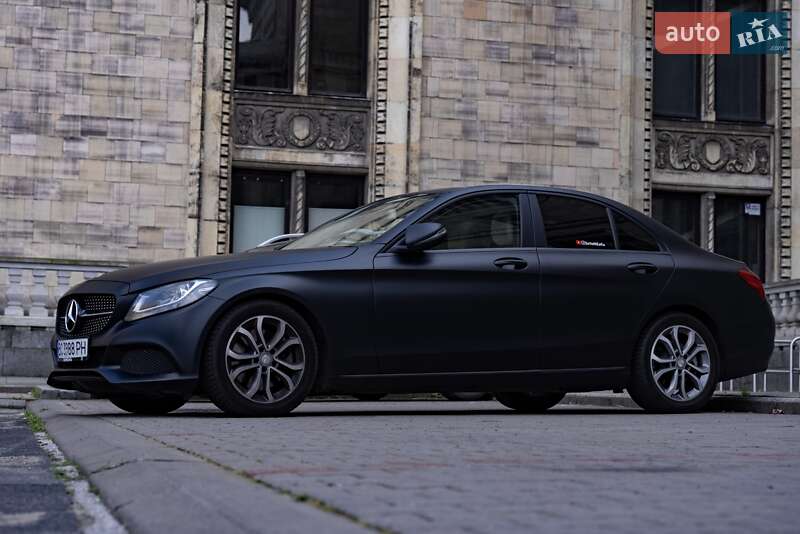 Mercedes-Benz C-Class 2016