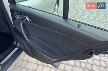 Седан Mercedes-Benz C-Class 2005 в 
