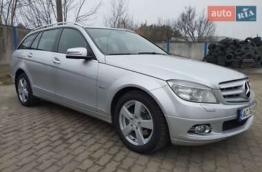 Mercedes-Benz C-Class 2010 Mercedes-Benz C-Class 2010