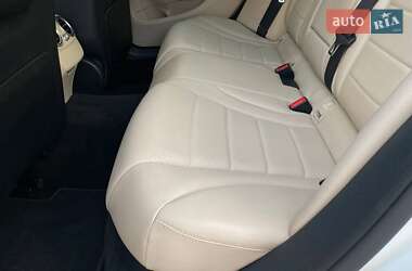 Седан Mercedes-Benz C-Class 2016 в 
