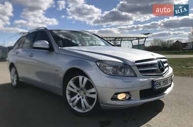 Универсал Mercedes-Benz C-Class 2008 в Ровно