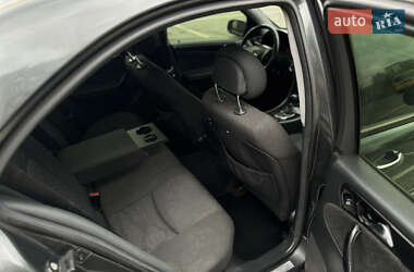 Седан Mercedes-Benz C-Class 2000 в 