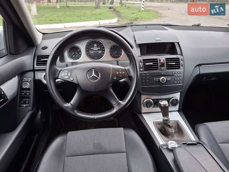Универсал Mercedes-Benz C-Class 2009 в Лубнах