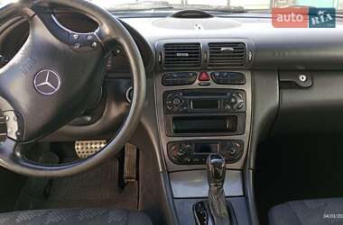 Седан Mercedes-Benz C-Class 2002 в 