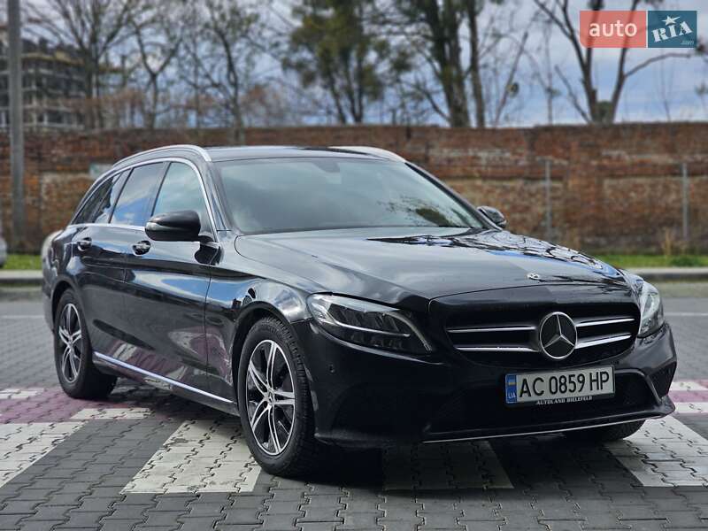 Універсал Mercedes-Benz C-Class 2019 в Львові