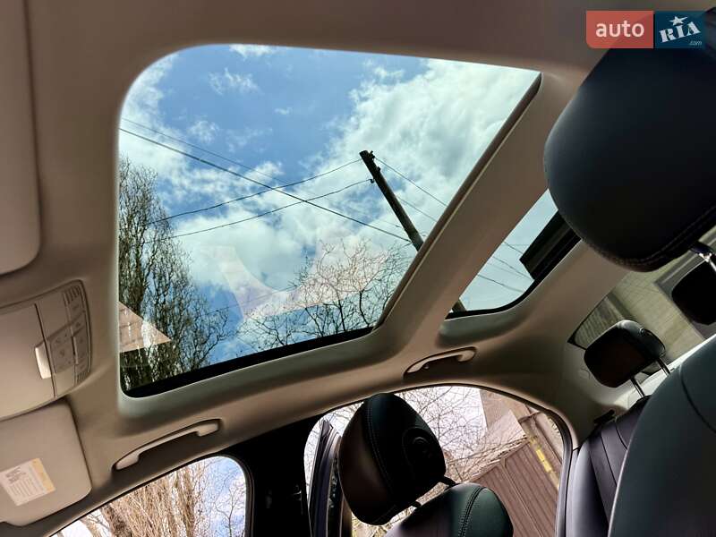Седан Mercedes-Benz C-Class 2015 в Києві