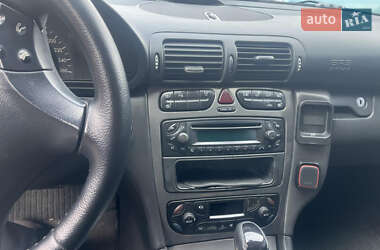Седан Mercedes-Benz C-Class 2000 в 