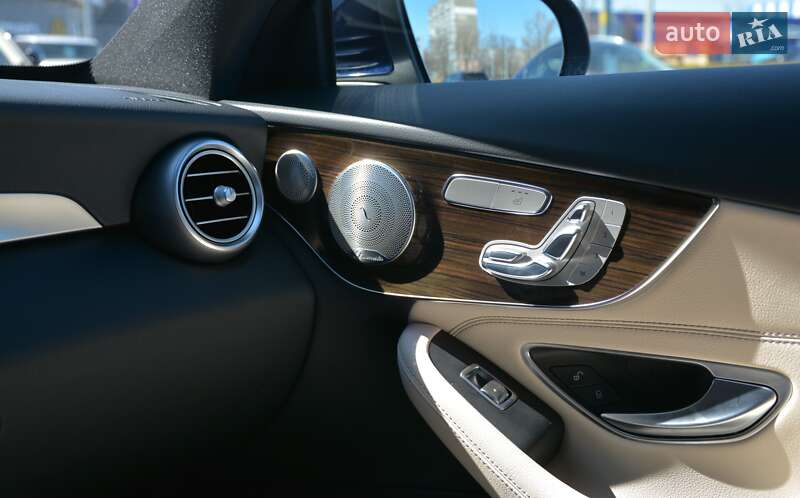 Купе Mercedes-Benz C-Class 2020 в Києві