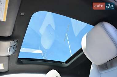 Купе Mercedes-Benz C-Class 2020 в 