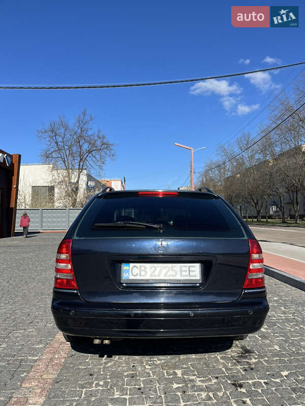 Универсал Mercedes-Benz C-Class 2007 в Чернигове