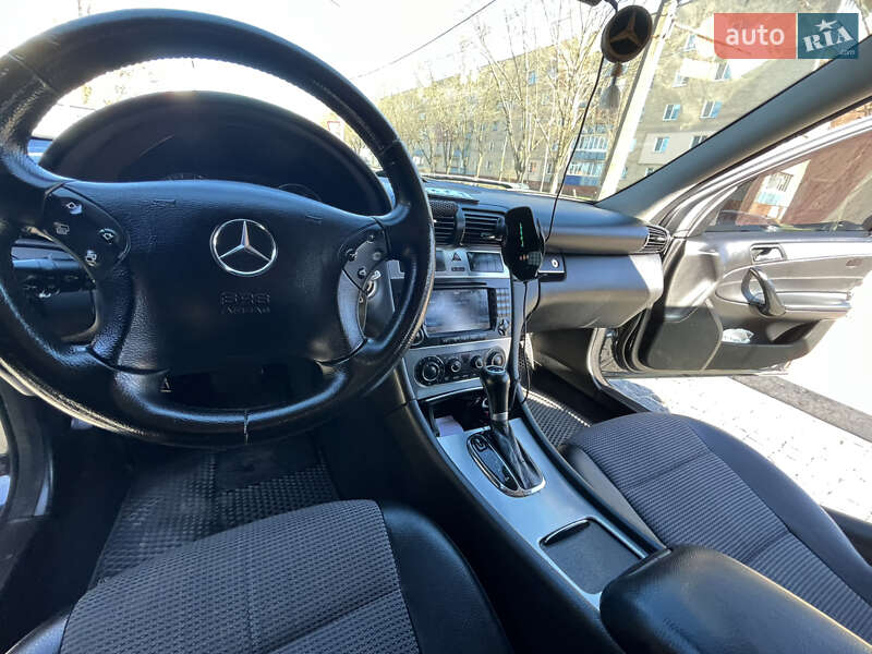 Универсал Mercedes-Benz C-Class 2007 в Чернигове