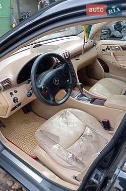 Седан Mercedes-Benz C-Class 2001 в 