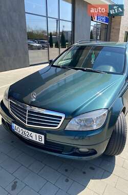 Универсал Mercedes-Benz C-Class 2010 в 