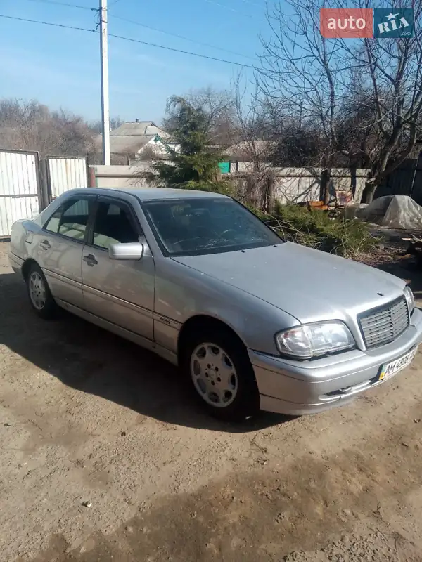 Mercedes-Benz C-Class 1997