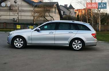 Універсал Mercedes-Benz C-Class 2011 в 