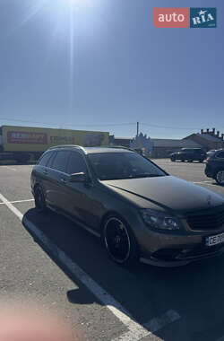 Универсал Mercedes-Benz C-Class 2009 в 