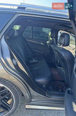 Универсал Mercedes-Benz C-Class 2009 в 