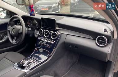 Универсал Mercedes-Benz C-Class 2018 в 