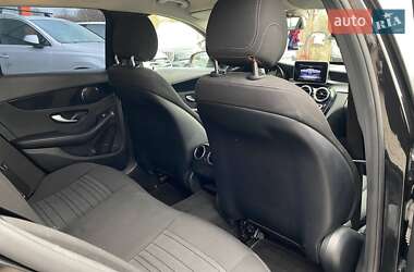Универсал Mercedes-Benz C-Class 2018 в 