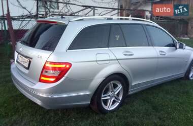 Універсал Mercedes-Benz C-Class 2012 в 