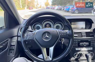 Седан Mercedes-Benz C-Class 2011 в 