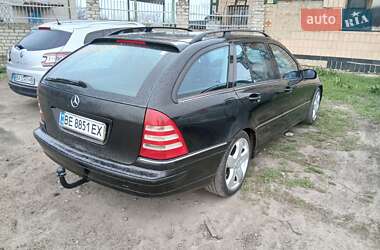 Универсал Mercedes-Benz C-Class 2004 в 
