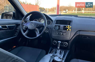 Универсал Mercedes-Benz C-Class 2011 в 