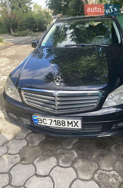 Mercedes-Benz C-Class 2010 Mercedes-Benz C-Class 2010