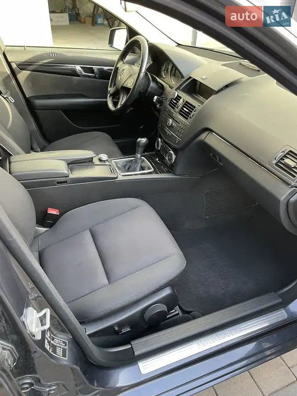Mercedes-Benz C-Class 2009 VIN WDD2042081F352127 фото оголошення 9 з 41