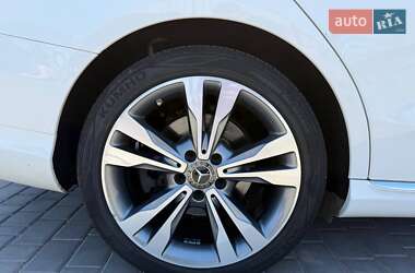 Седан Mercedes-Benz C-Class 2017 в 