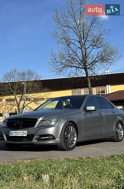Седан Mercedes-Benz C-Class 2012 в 