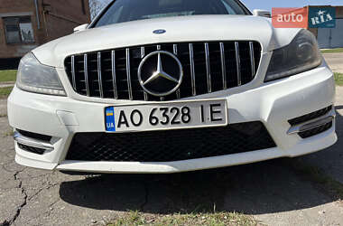 Седан Mercedes-Benz C-Class 2013 в 