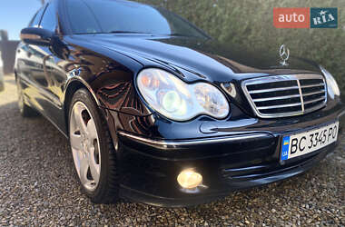 Универсал Mercedes-Benz C-Class 2004 в 