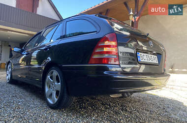 Универсал Mercedes-Benz C-Class 2004 в 
