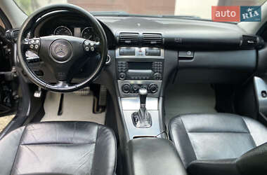 Универсал Mercedes-Benz C-Class 2004 в 