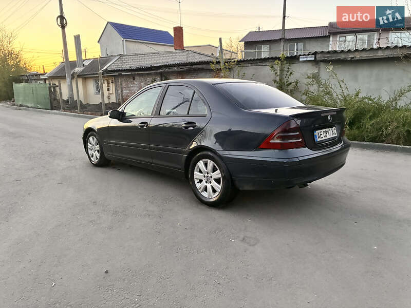 Седан Mercedes-Benz C-Class 2001 в Миколаєві