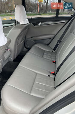 Седан Mercedes-Benz C-Class 2008 в 