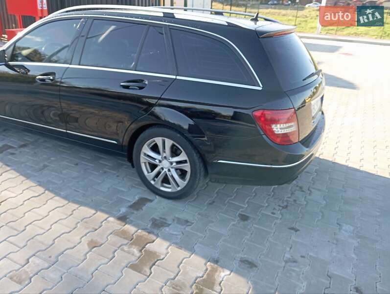 Универсал Mercedes-Benz C-Class 2012 в Стрые фото 27 Универсал Mercedes-Benz C-Class 2012 в Стрые