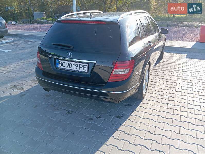 Универсал Mercedes-Benz C-Class 2012 в Стрые фото 25 Универсал Mercedes-Benz C-Class 2012 в Стрые