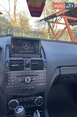 Седан Mercedes-Benz C-Class 2008 в 