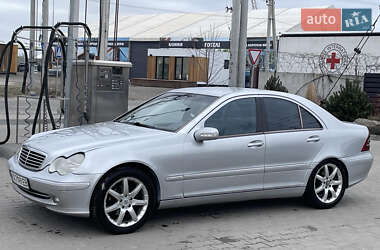 Седан Mercedes-Benz C-Class 2000 в 
