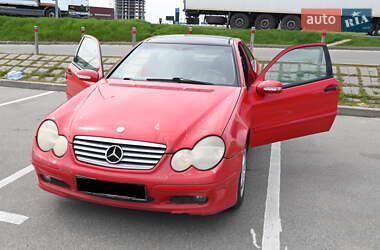 Купе Mercedes-Benz C-Class 2002 в 