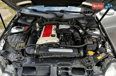 Купе Mercedes-Benz C-Class 2002 в 
