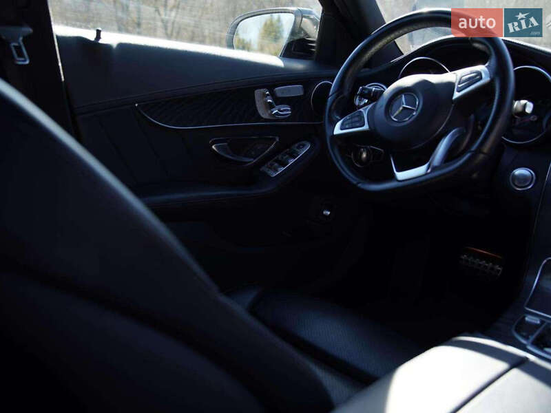 Седан Mercedes-Benz C-Class 2017 в Львові