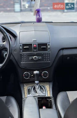Універсал Mercedes-Benz C-Class 2008 в 
