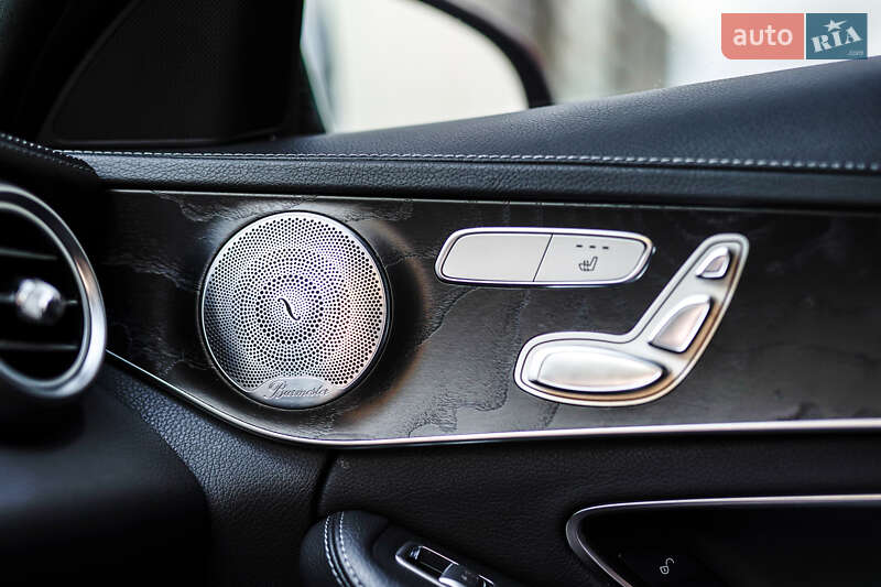 Седан Mercedes-Benz C-Class 2014 в Львове